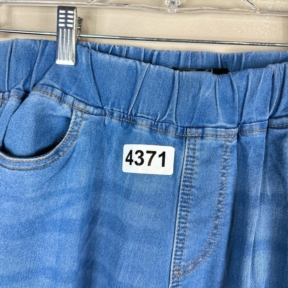 Nadine west large net. W-14 10-1/2 rise. 28-1/2 inseam. Pockets  elastic waist - Picture 3 of 10